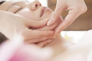 Lire la suite à propos de l’article Programme formation Massage du visage Japonais